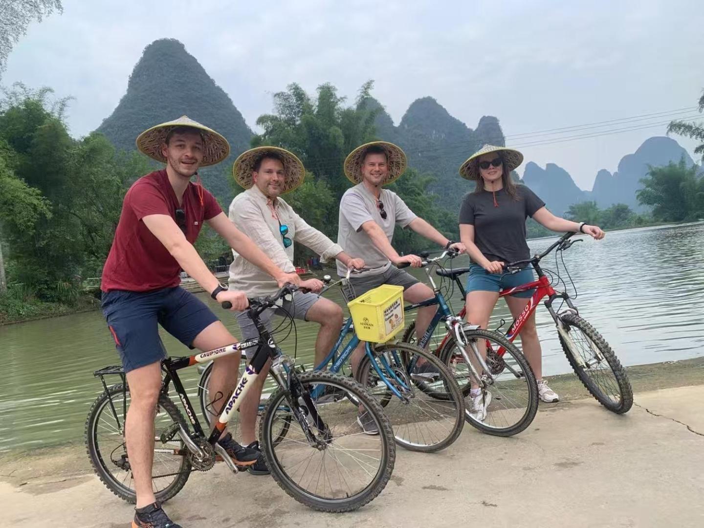 Yangshuo Lakeside Inn Exterior foto